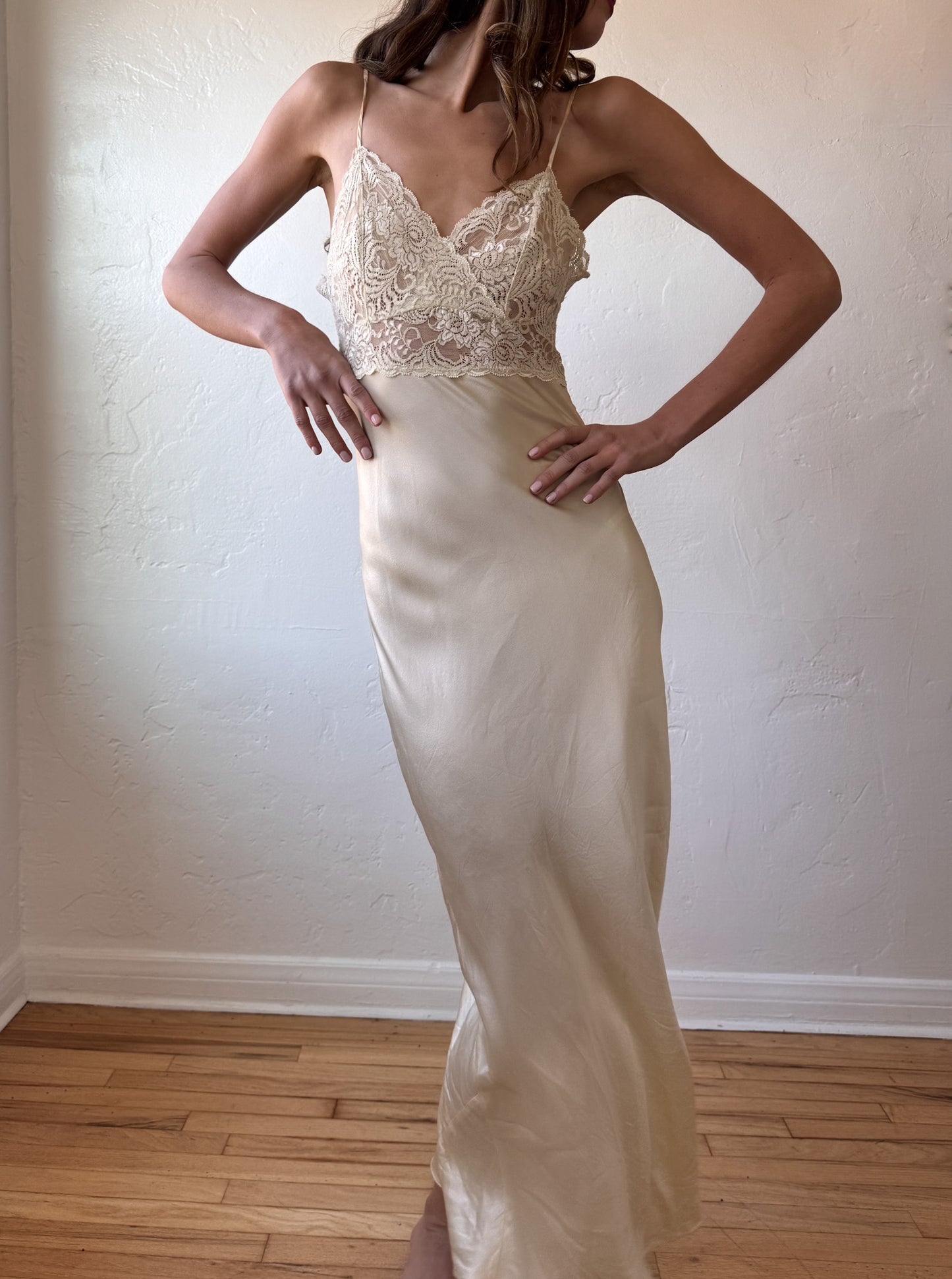 Lace Slip Dress (S/M)