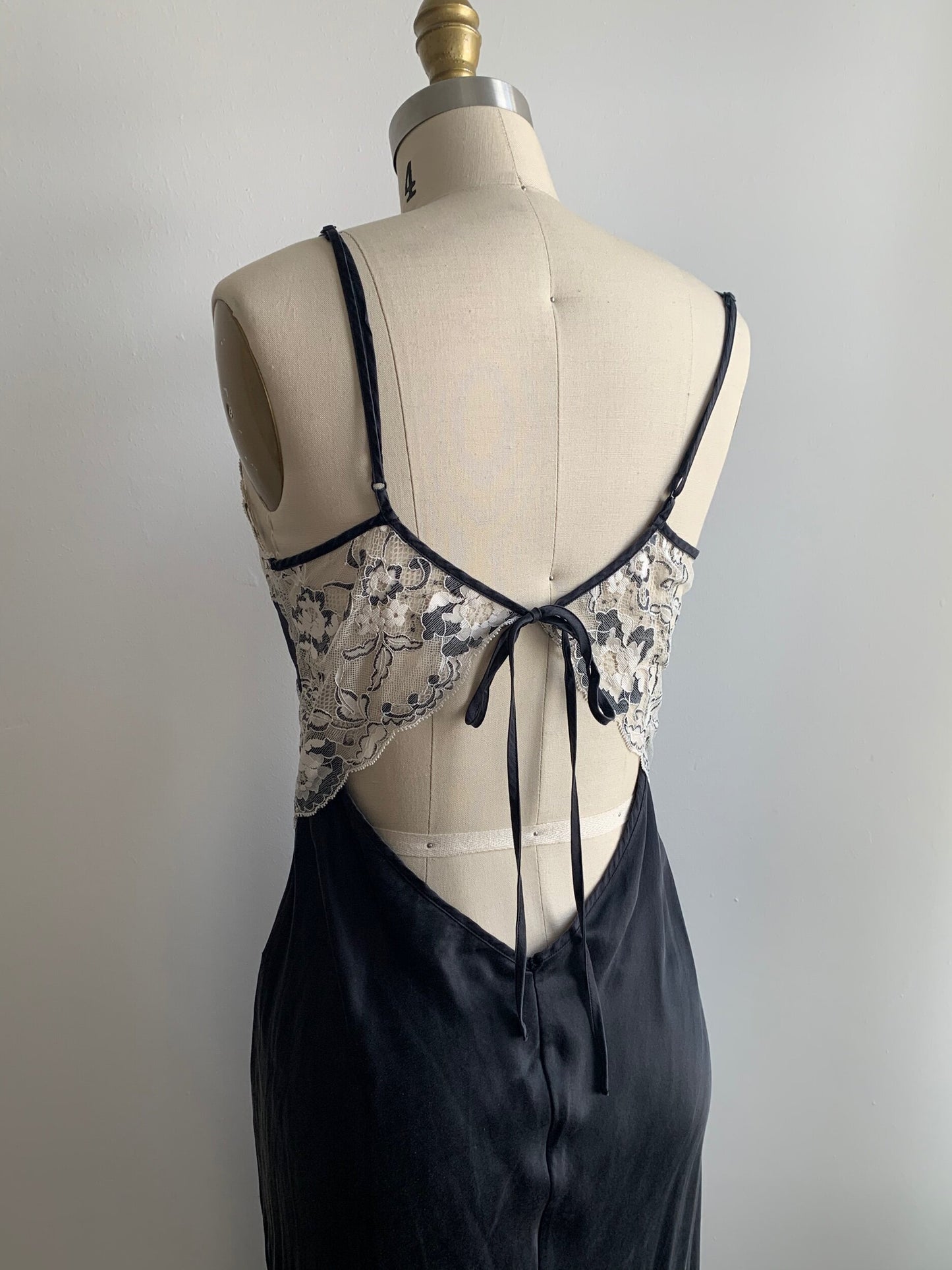 Silk Lace Gown (S)