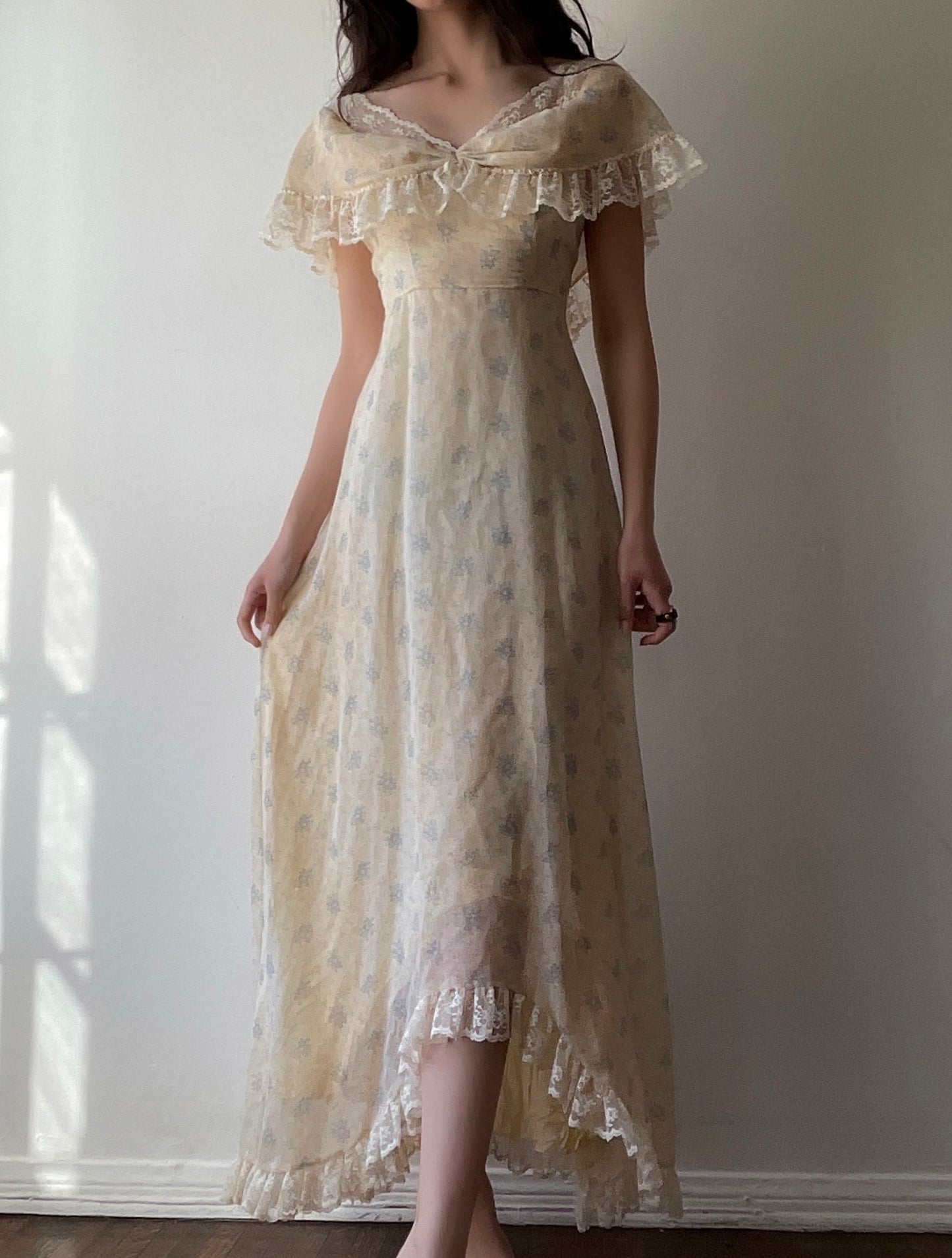 Sunshine Cottage Floral Dress (S)