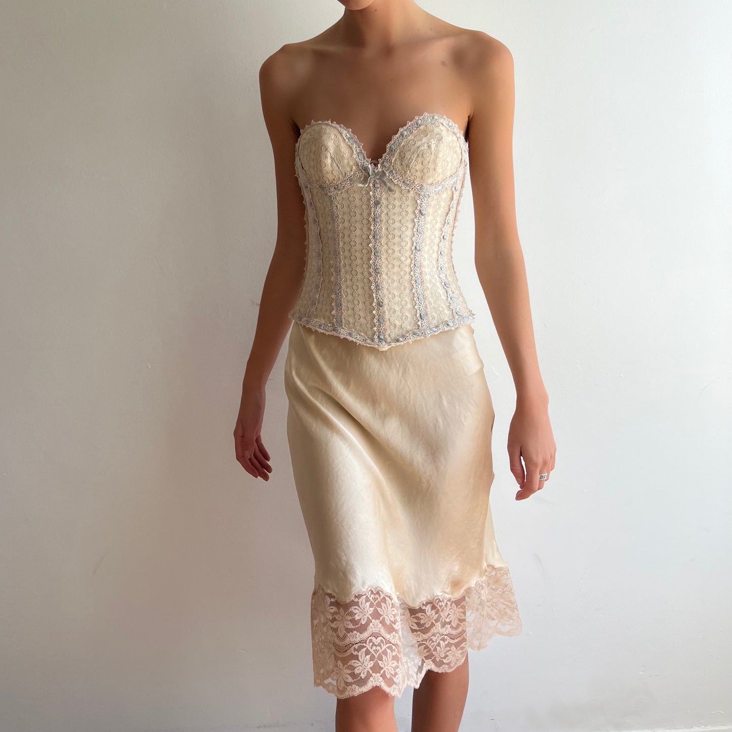 Ethereal Lace Bustier (34A/32B)