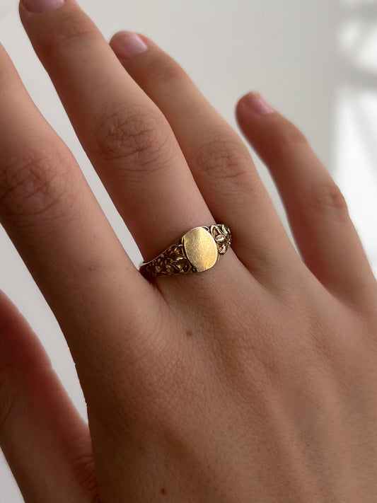 Victorian Signet Ring