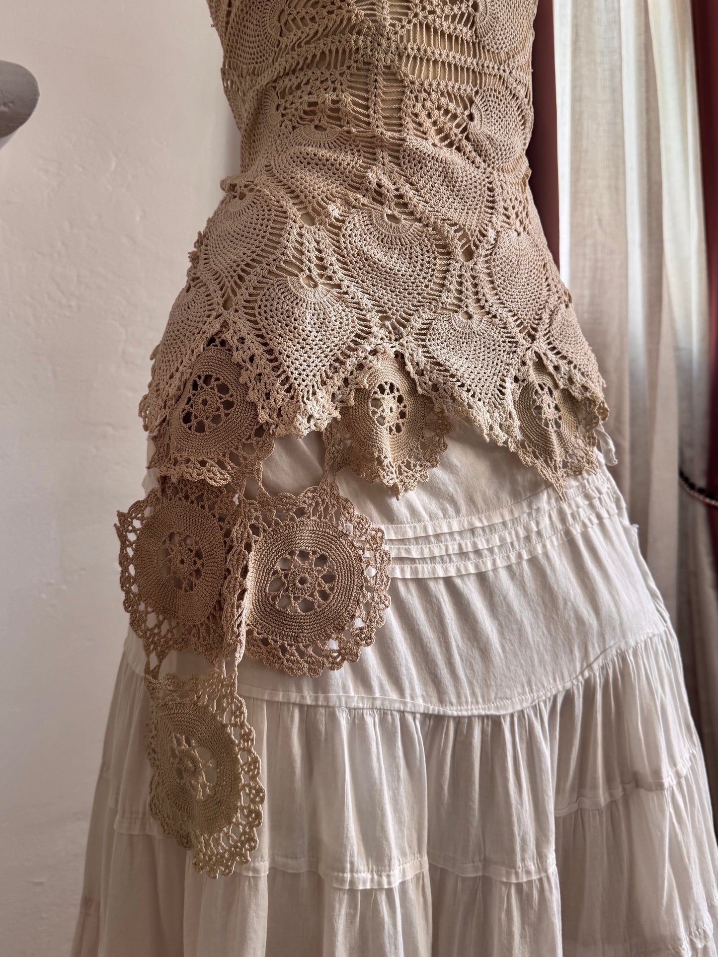 Chelsea Doily Top (S/M)