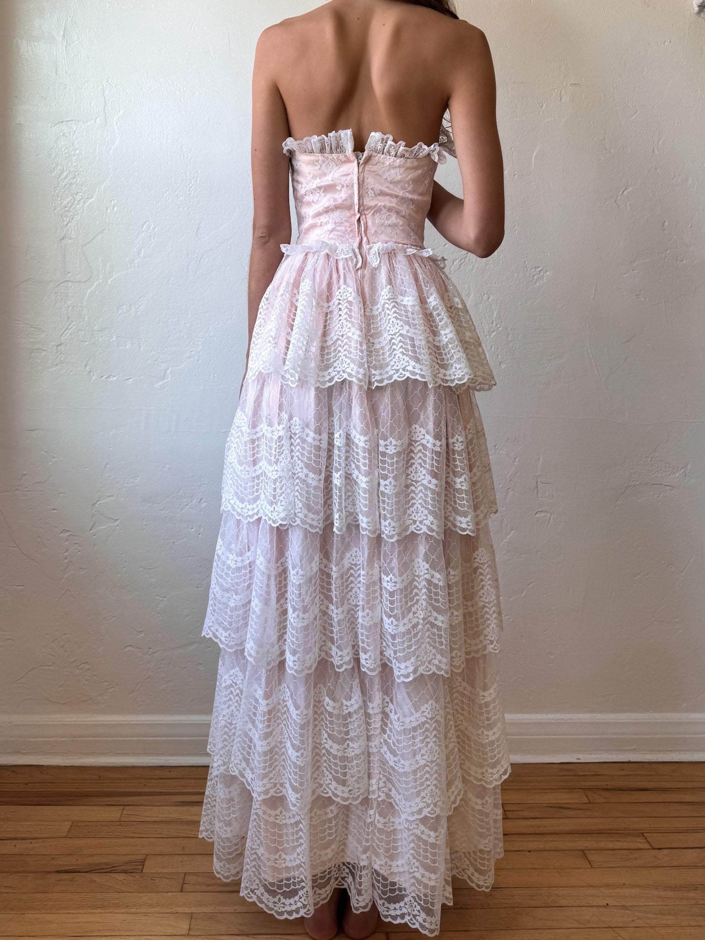 Princess Ruffle Gown (XXXS/XXS)