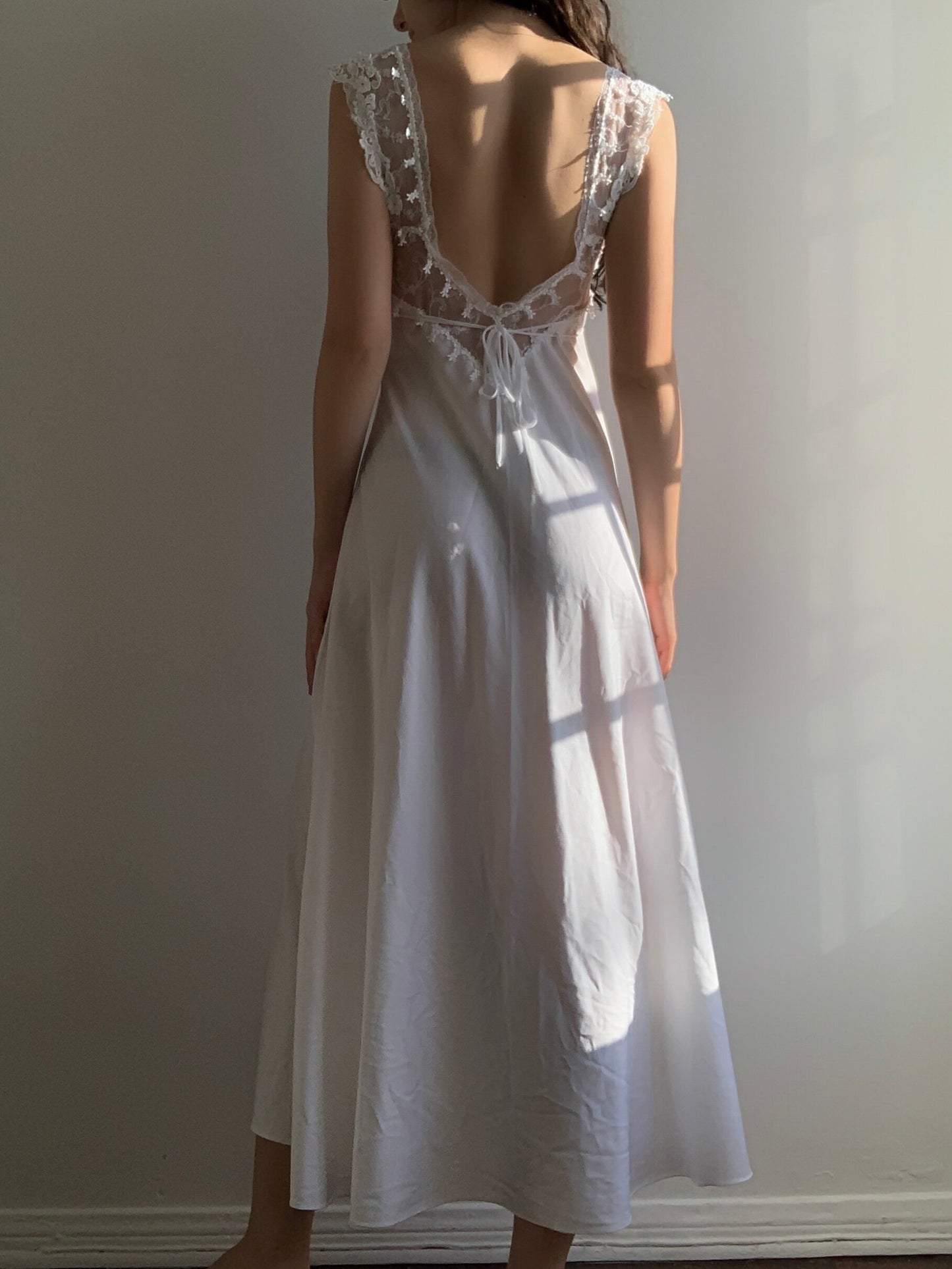 ethereal white dress Ethereal White Gown (S/M) – Nuvonu