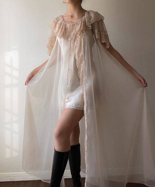 Elegant Peignoir Duster (S)