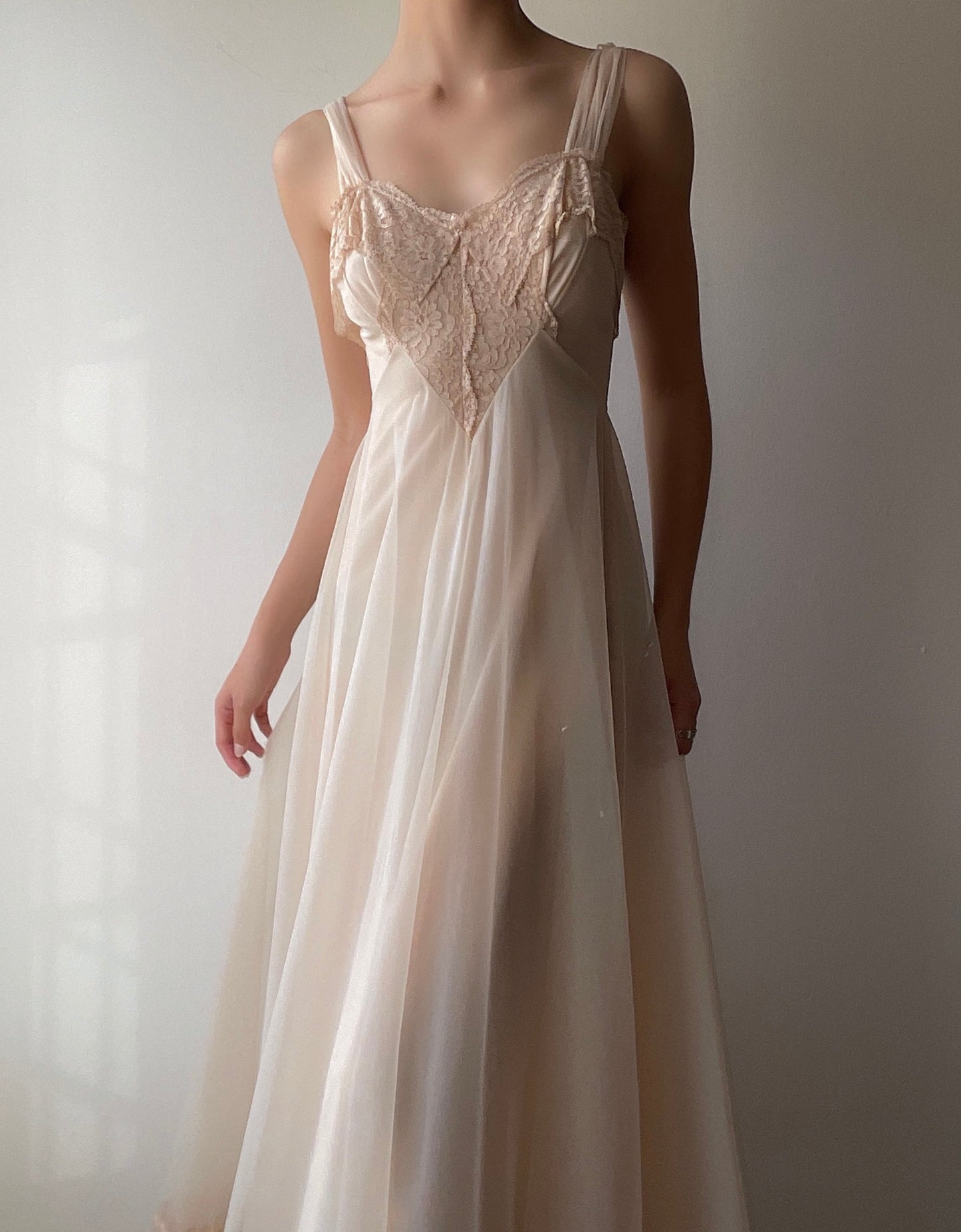 Elegant Peignoir Dress (XS/S)