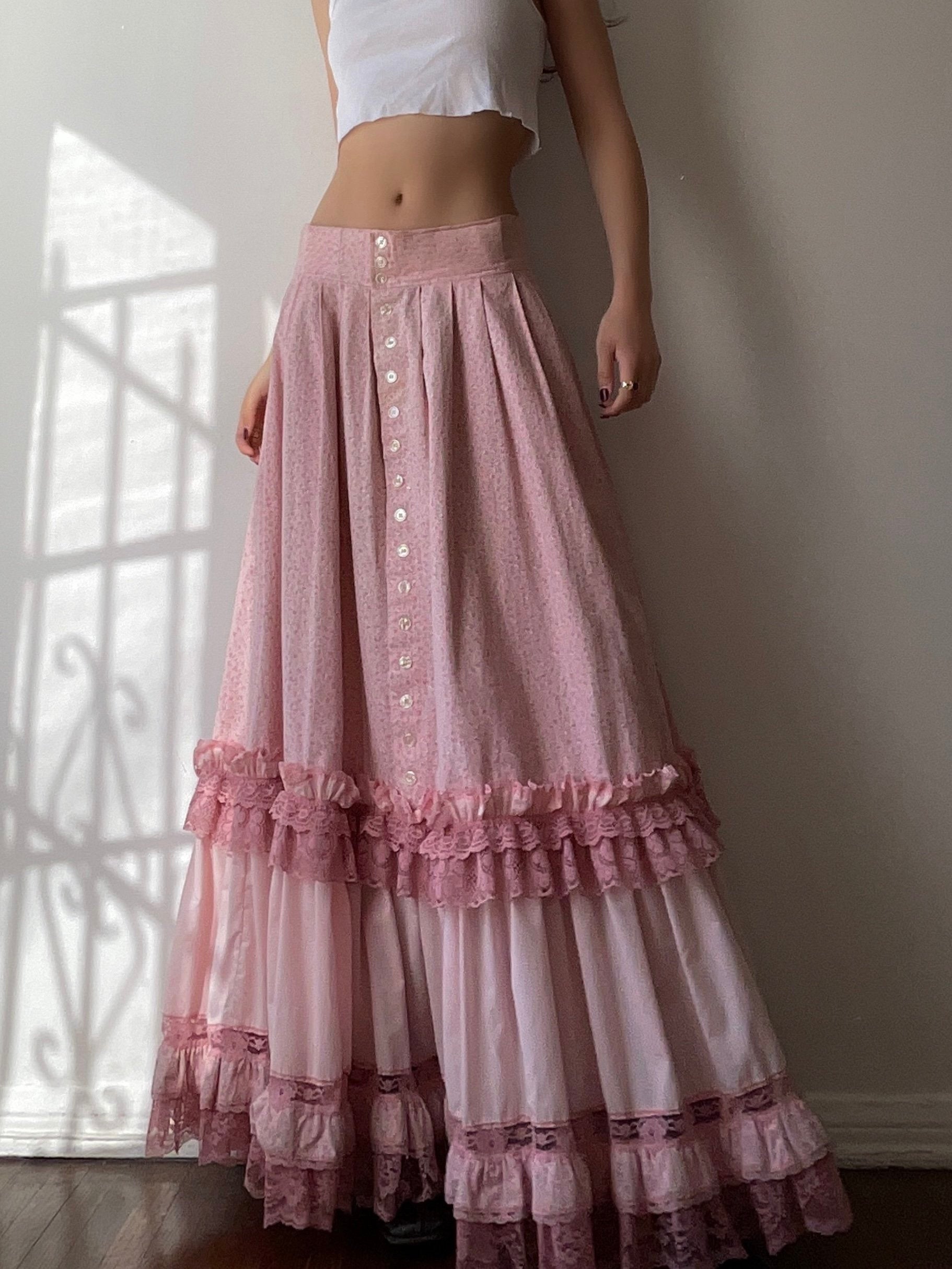1970s Tiered Maxi Skirt (XS-M)