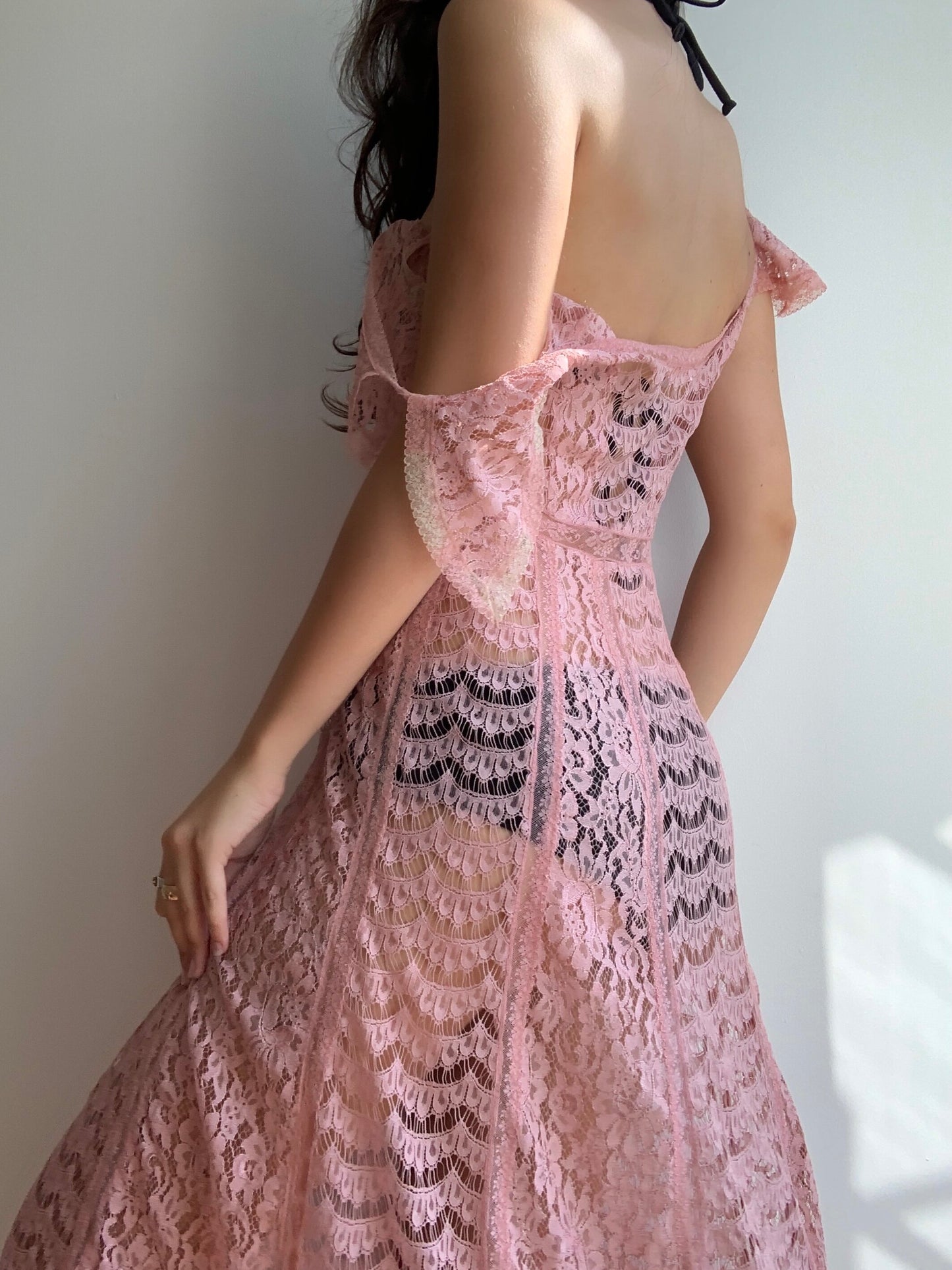 Flutter Lace Gown (S)