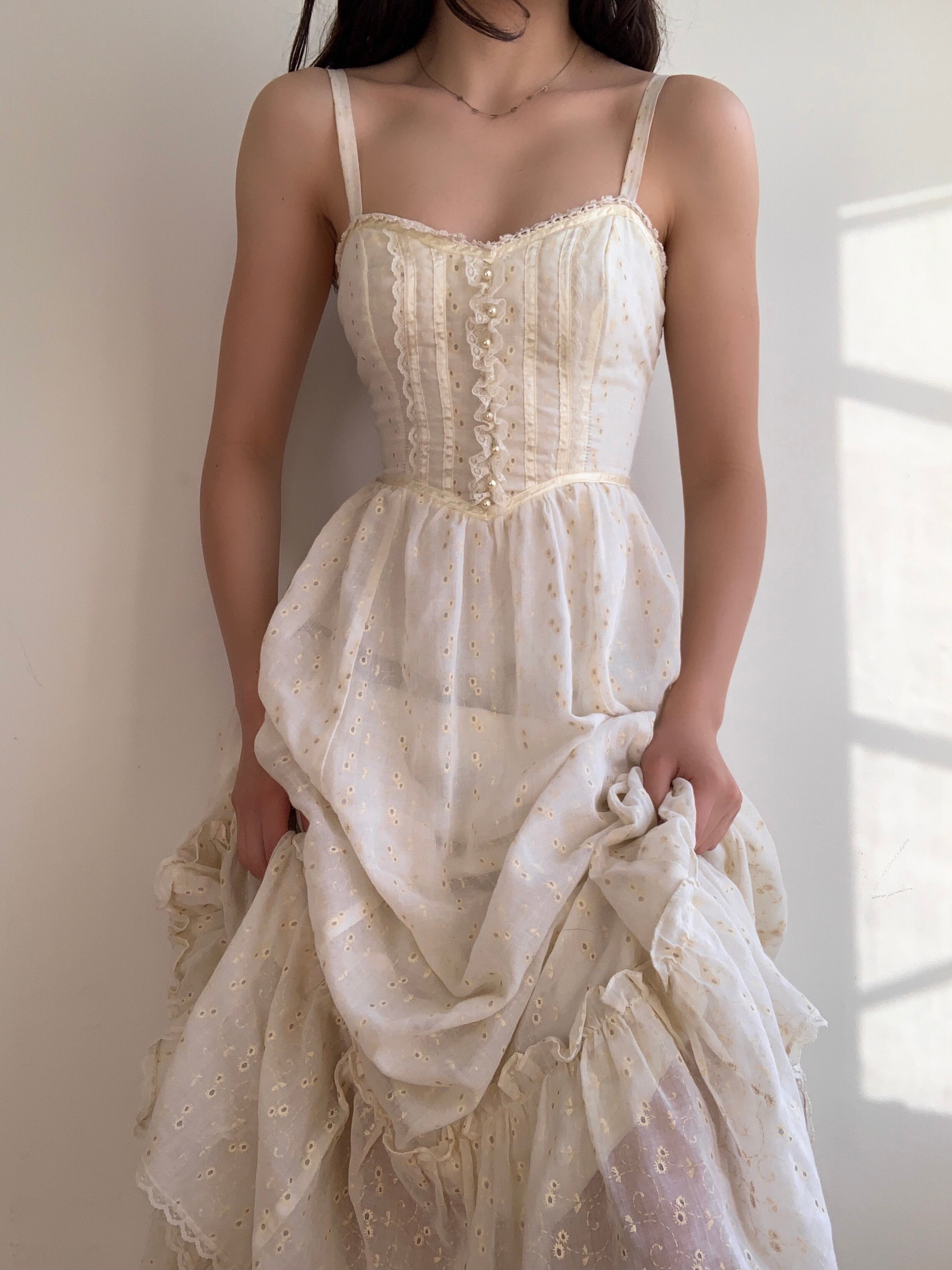 gunne sax corset dress Eyelet (XXS/XS) Size-US:14 Product ID:AP1D106056_AA002_M Long Sleeve Extreme Lace Machine wash cold