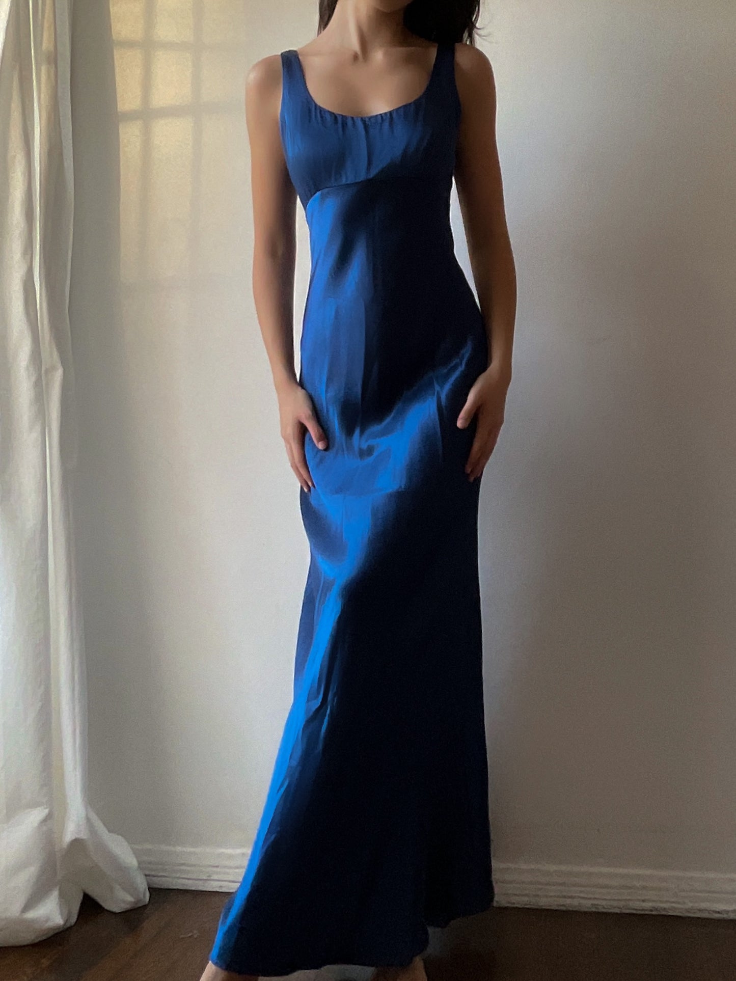 Sapphire Satin Gown (S/M)
