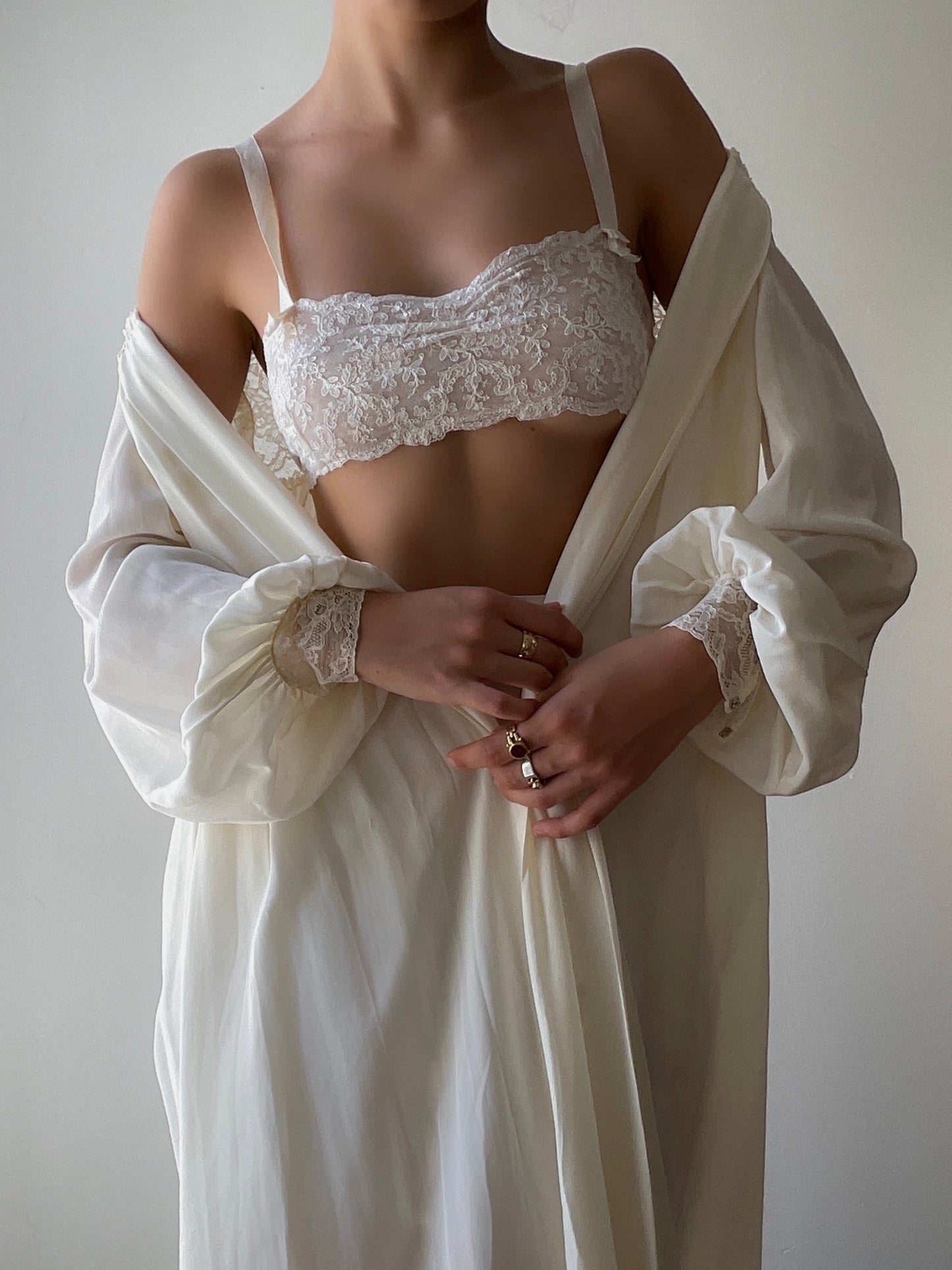 Ivory Lace Duster (XS/S)