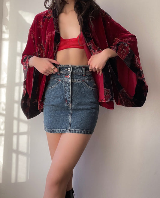 Cropped Velvet Throw (S/M)