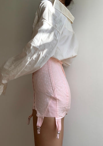 1960s Tiny Peach Girdle Skirt (23”) – Nuvonu
